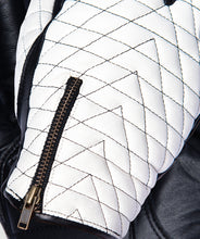 Load image into Gallery viewer, Arthur Glove (White)